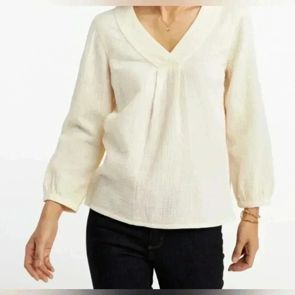 NWT L.L. Bean Women's Signature Gauzy Textured Shirt Item #CA509385 Size XSmall - Picture 1 of 5